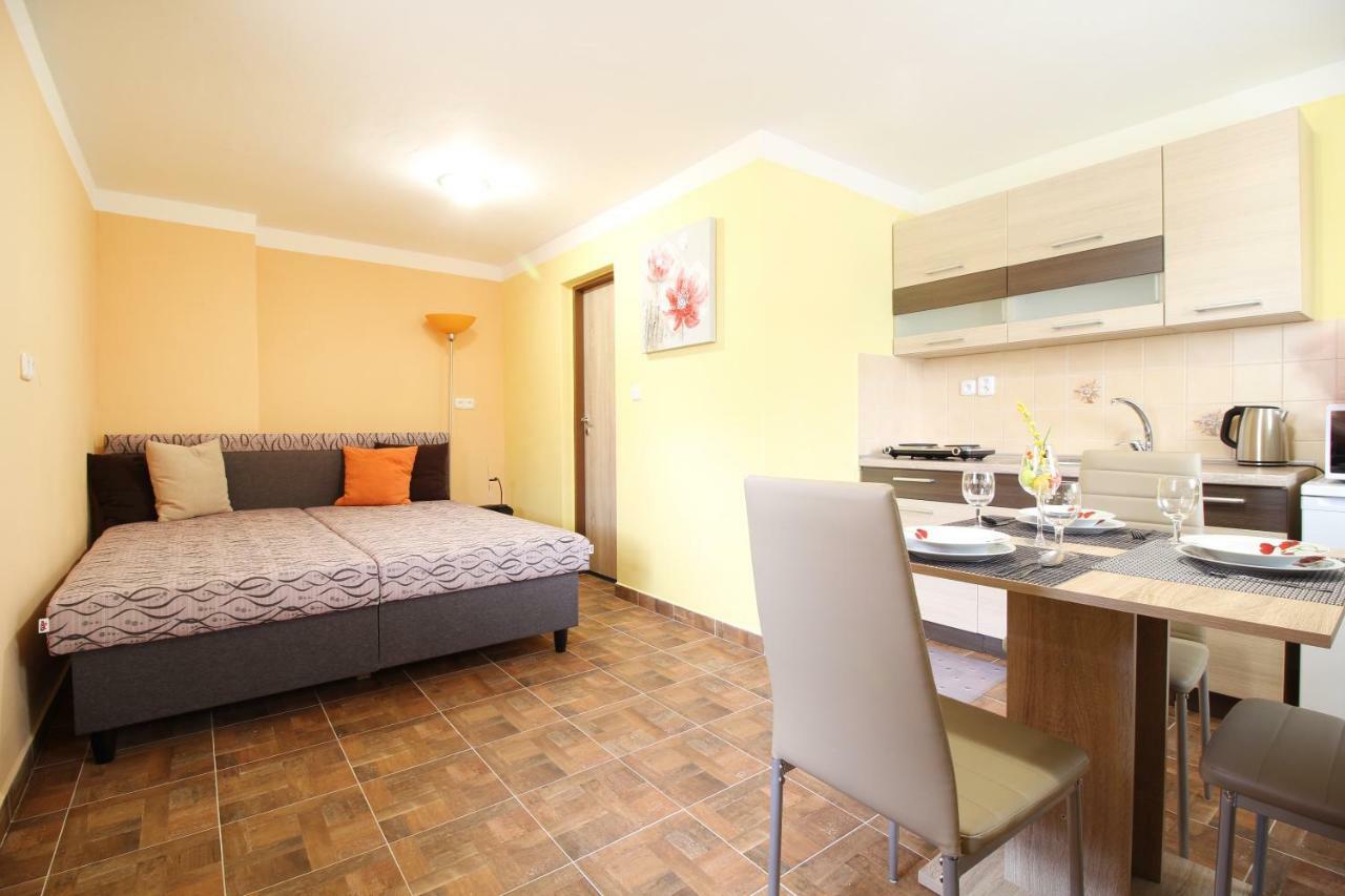 Apartmany Vcelka Hranice u Novych Hradu المظهر الخارجي الصورة