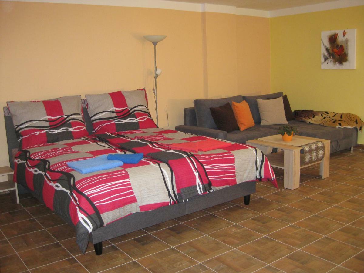 Apartmany Vcelka Hranice u Novych Hradu المظهر الخارجي الصورة
